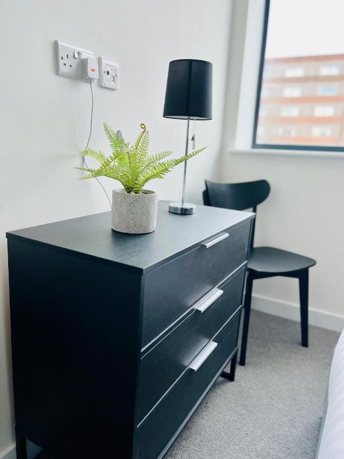 Fabulous One Bedroom Apartment Near Old Trafford Stadium Manchester Exteriör bild