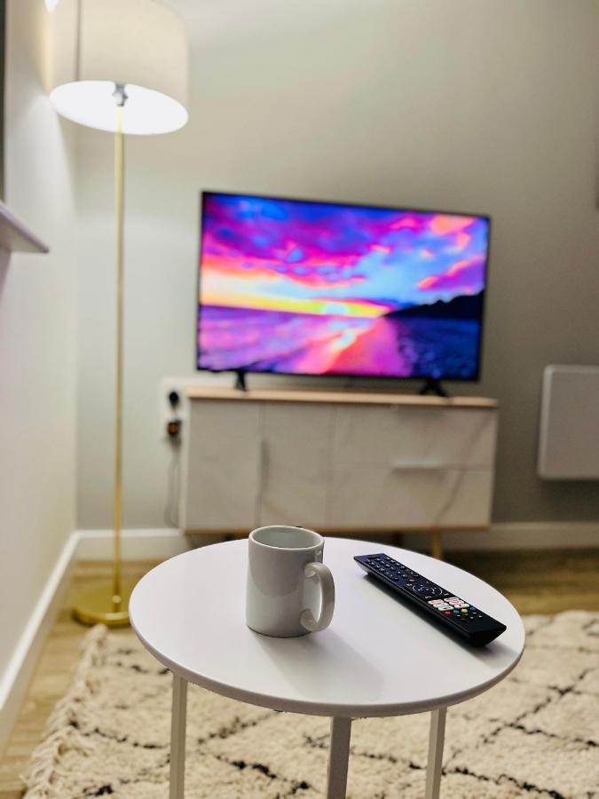 Fabulous One Bedroom Apartment Near Old Trafford Stadium Manchester Exteriör bild